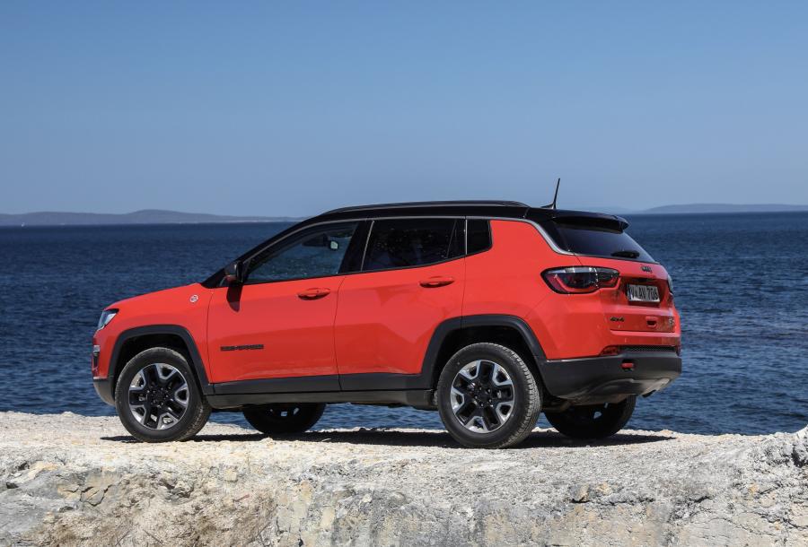  Jeep Compass Trailhawk (MP) 2017 года  (AU) (фото 31 из 46)